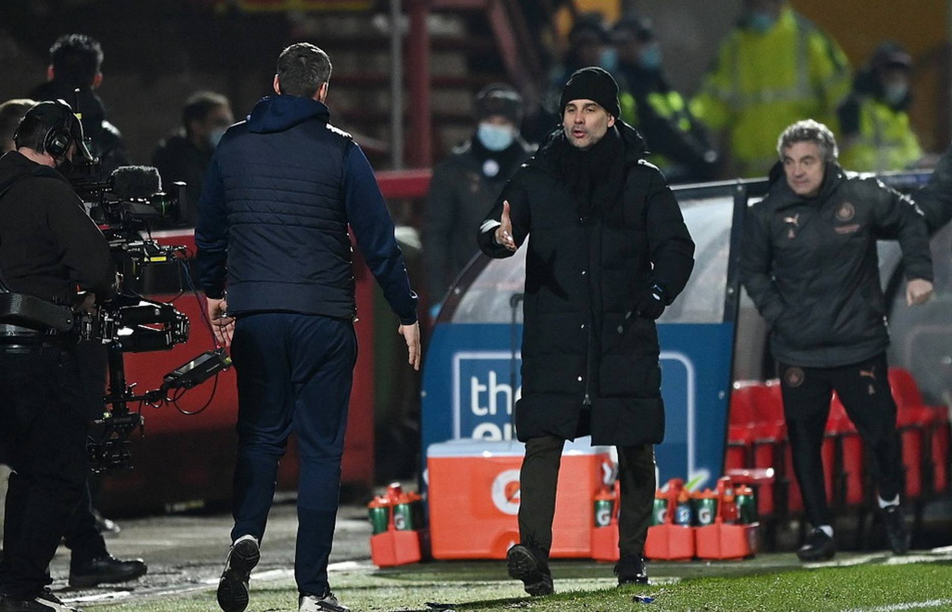 球星往往被 球星往往被