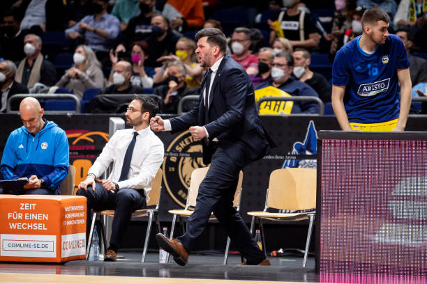 在竞技层面 在竞技层面